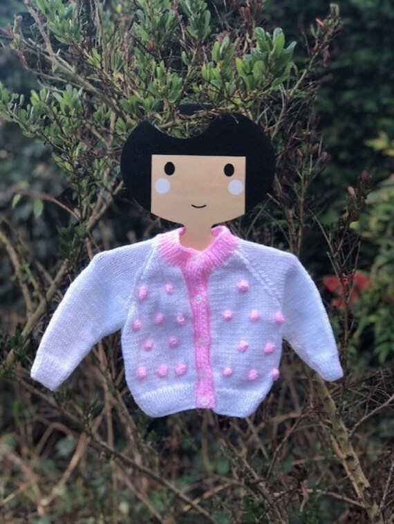 0-3 Monate Personalisierte Hand Gestrickte Strickjacke von WinniesWooliesShop