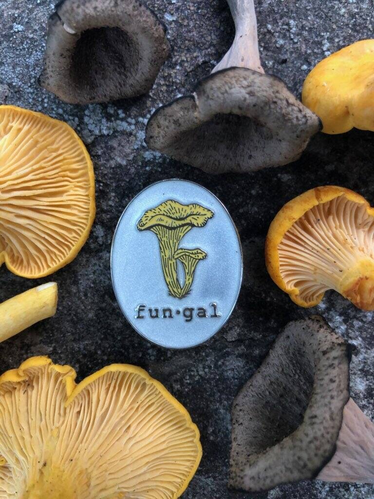 Fun.gal Emaille Pin von WinnyWeezy