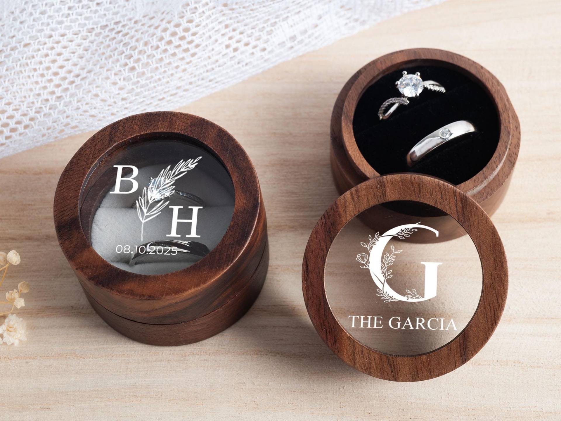 Wooden Wedding Ring Box With Clear Acrylic Cover, Custom Engraved Engagement Proposal Holder, Ring For Bridal Her von WinterTeamPink