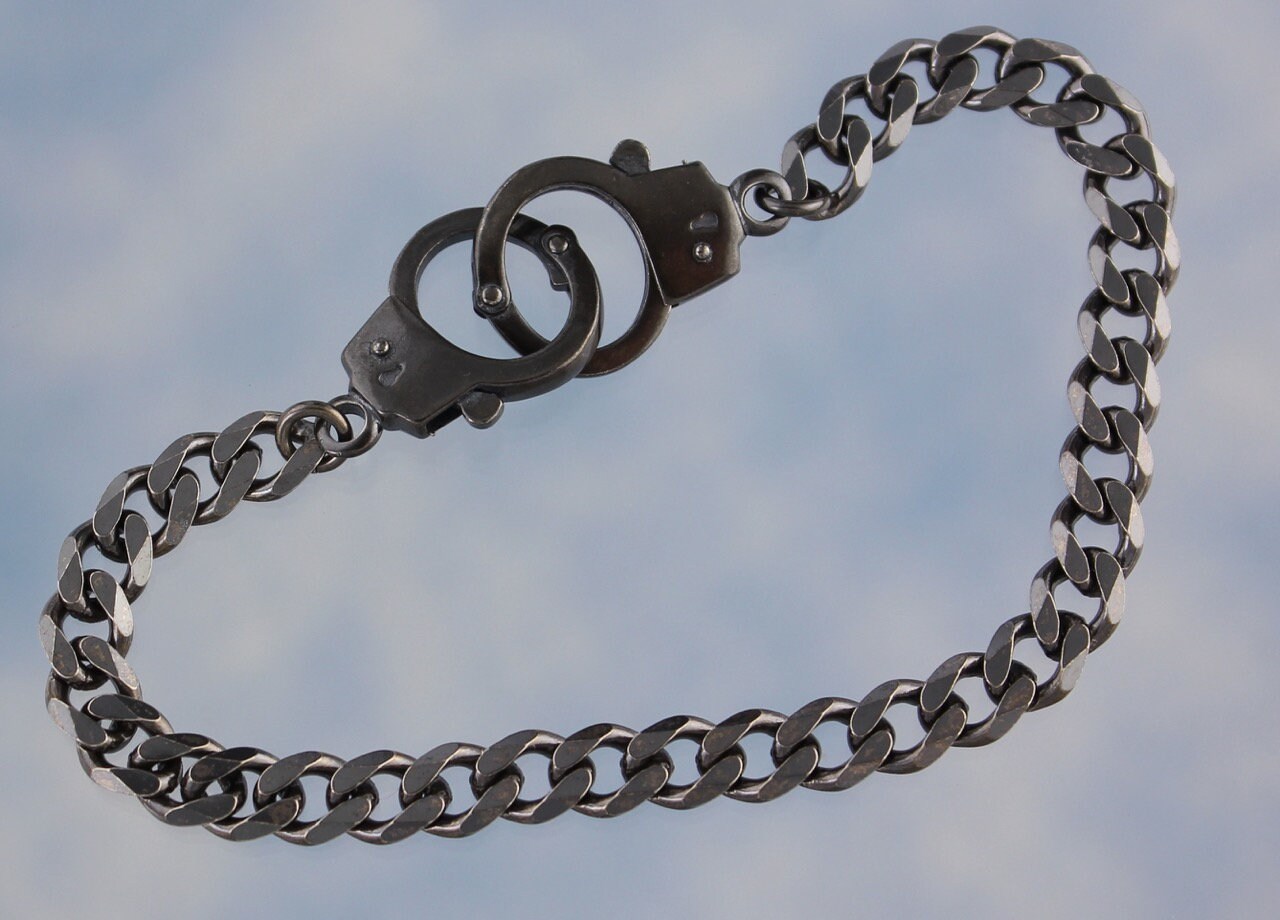 Handschellen Schwarz Sterling Silber Bettelarmband- Schwere Massive Flach Panzerkette, Verschlüsse - Männer & Frauen-Schwarz Oder Antik Handschellen Schwarz Sterling Silber Bettelarmband- Schwere Massive Flach Panzerkette, Verschlüsse - Männer & Frauen-Schwarz Oder Antik von WinterberryJewelry