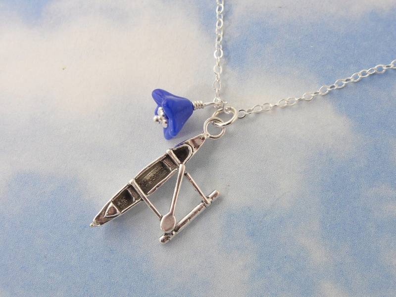 Paddler Halskette - Sterling Silber Ausleger Kanu Charme, Kette Paddeln, Meer, Strand, See, Hawaii Themen Schmuck Paddler Halskette - Sterling Silber Ausleger Kanu Charme, Kette Paddeln, Meer, Strand, See, Hawaii Themen Schmuck von WinterberryJewelry