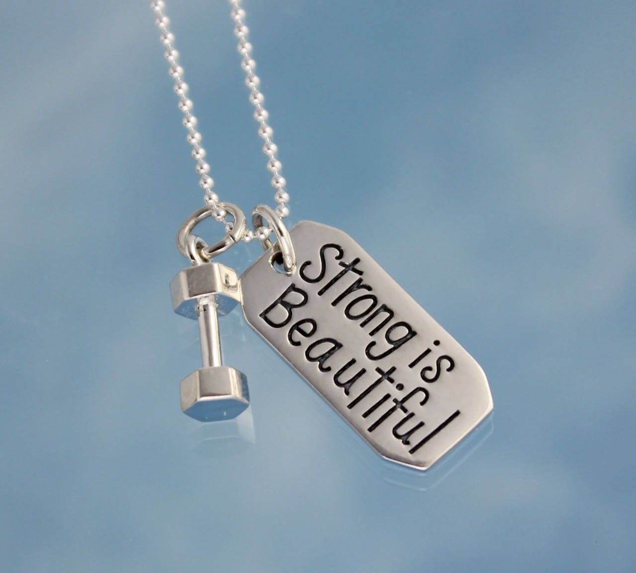 Stark Ist Schön Sterling Silber Halskette - Inspirierende Worte & Hantel Charms An Kugelkette Fitness, Gesundheit, Stärke von WinterberryJewelry