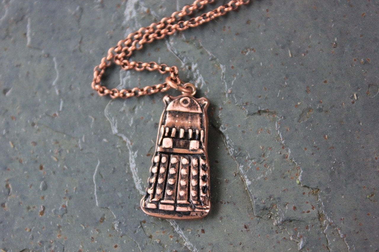 Vernichten Dalek Halskette - Handgefertigter Antiker Kupferanhänger An Verkupferter Messing-Rolo-Kette Uk Doctor Who Sci Fi Fans Whovian Fun von WinterberryJewelry