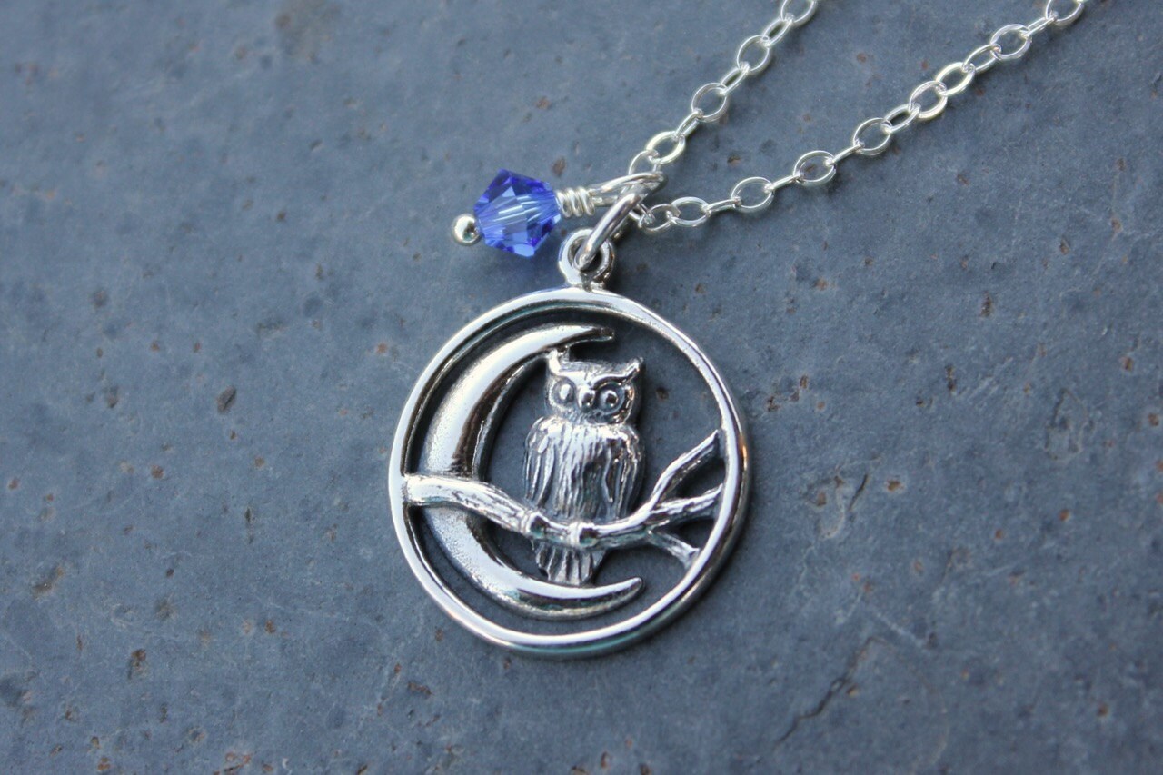 Vogelanhänger, Eulenanhänger, Baumzweig, Mondsichel Und Geburtsstein Aus 925Er Silber von WinterberryJewelry