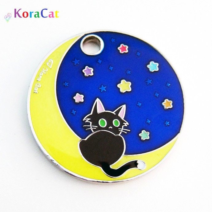 Schwarze Katze Charm | Harte Emaille Glow in The Dark Anhänger Schlüsselanhänger Schwarze Katze Charm | Harte Emaille Glow in The Dark Anhänger Schlüsselanhänger von Winterwish