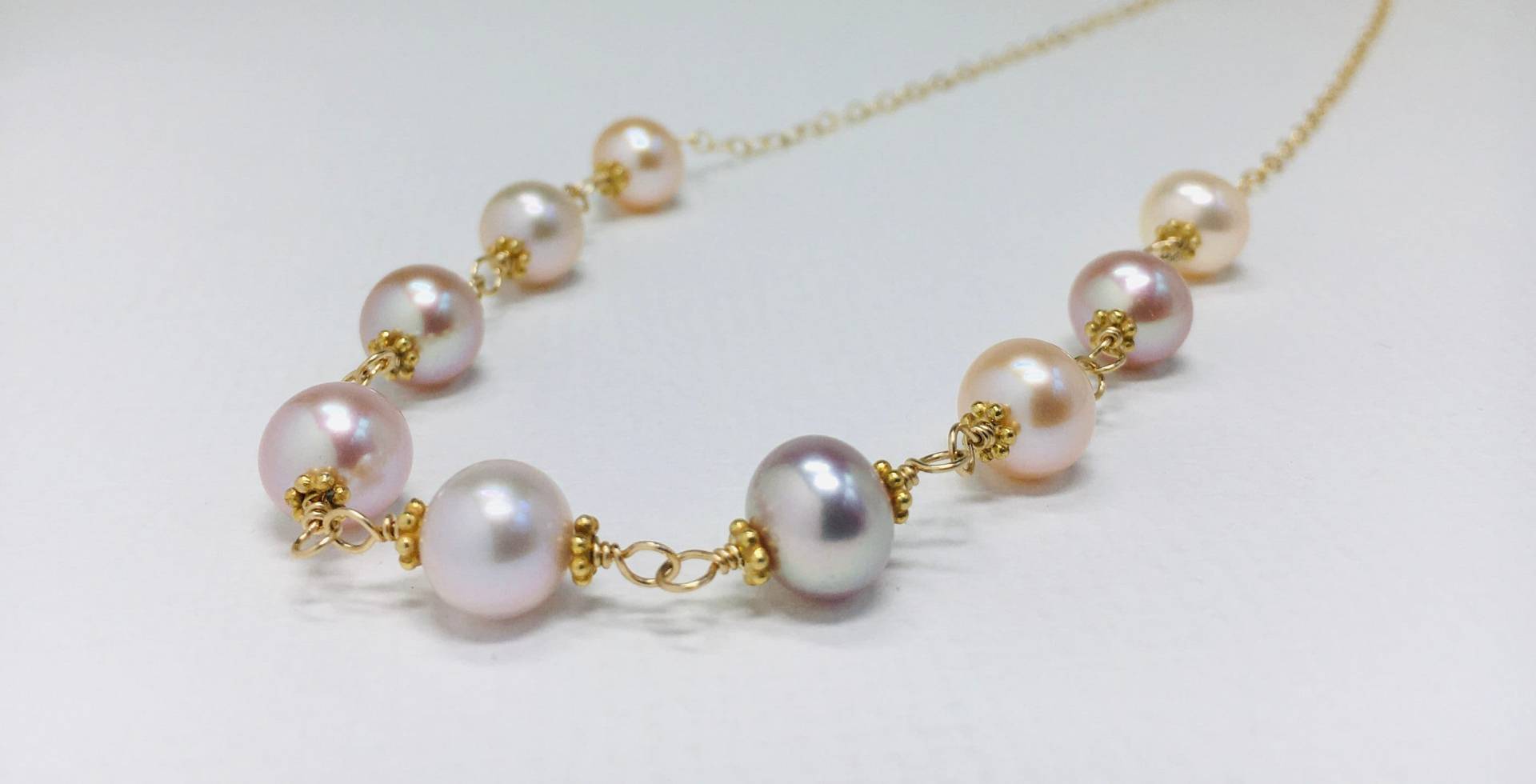 Multi Color Süßwasser Perlen Halskette Gold Vermeil Akzente Multi Color Süßwasser Perlen Halskette Gold Vermeil Akzente von WireAndPearl