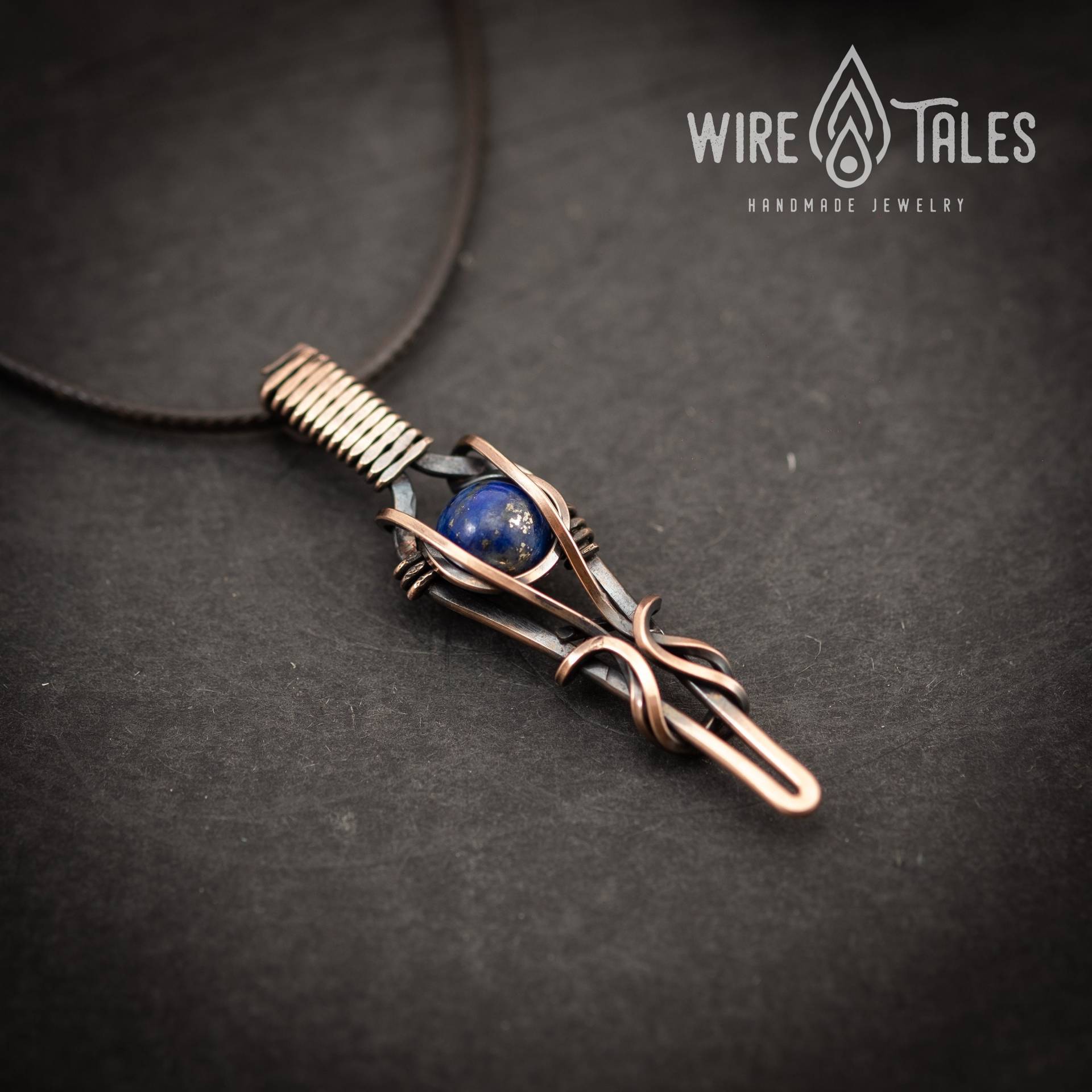 Draht Gewickelte Lapis Lazuli Anhänger Halskette, Schutz Handgemachtes Geschenk Für Männer, Frauen, Kupfer Schmuck, Freundin von WireTales