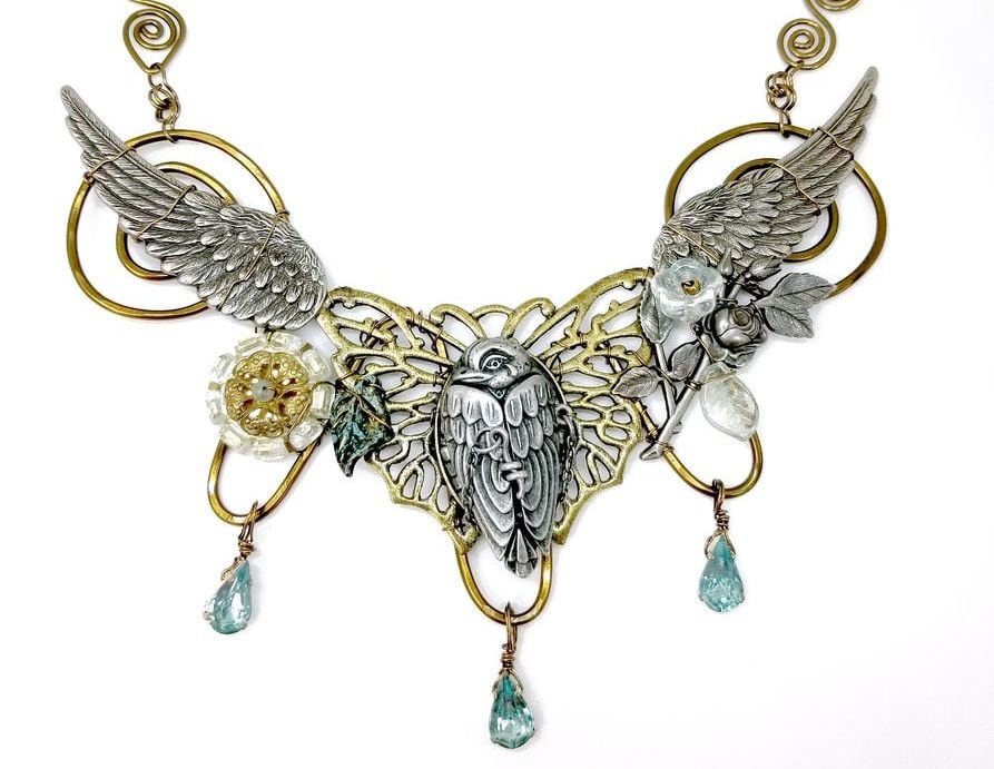 Raben Vogel Bib Statement Halskette in Aqua Blau #1719 Fantasy Floral von WireandWings
