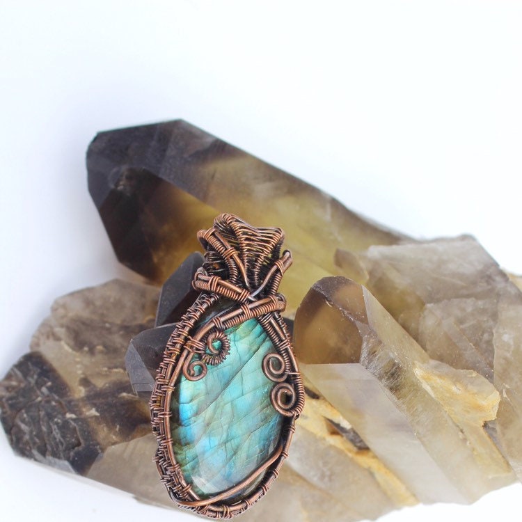Wirework Anhänger | Labradoritanhänger Kupfer Labradorithalskette Schmuck Gothic Halskette Wirework Anhänger | Labradoritanhänger Kupfer Labradorithalskette Schmuck Gothic Halskette von WiredJourneyDesigns
