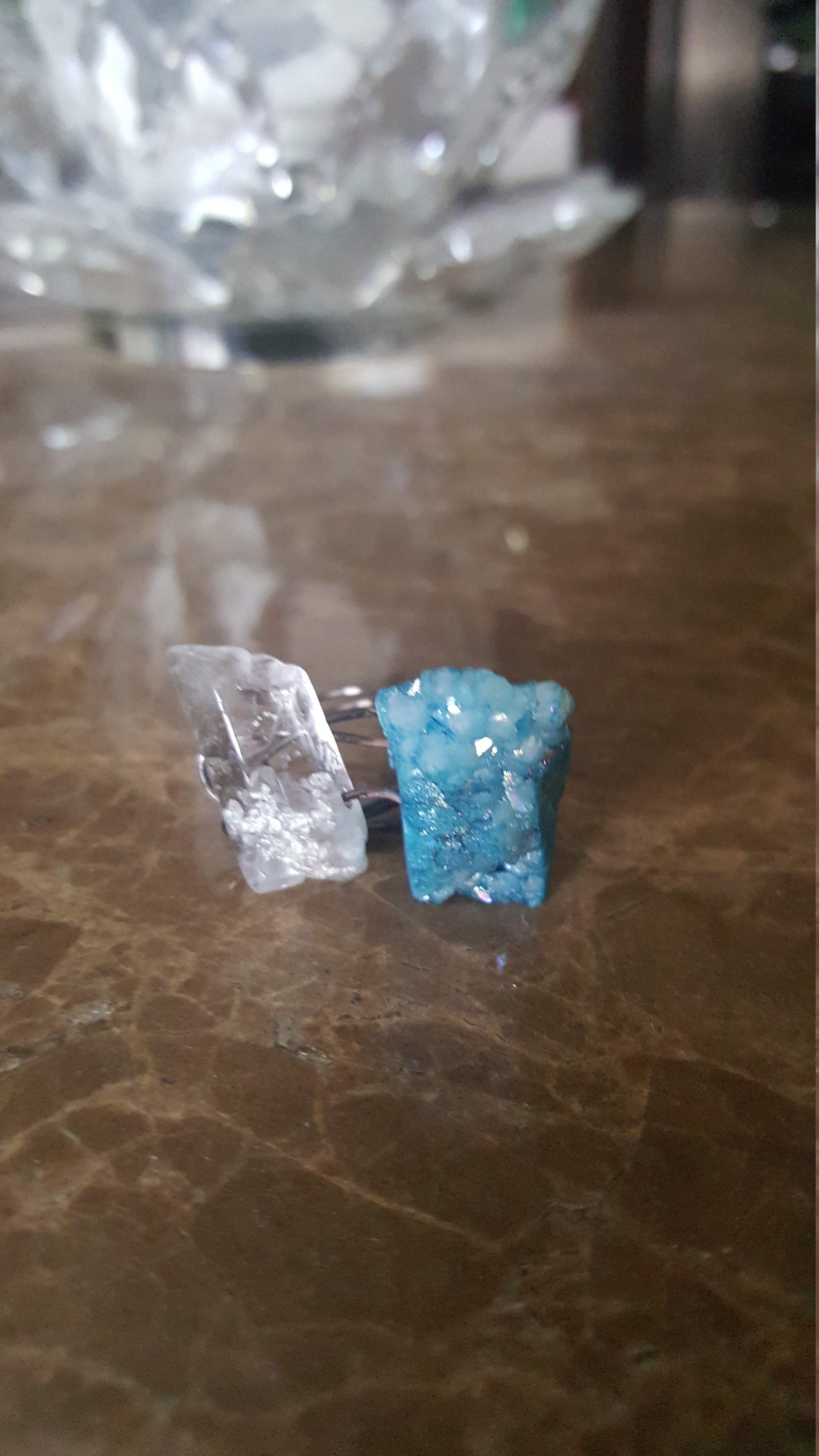 Bergkristall Und Blauen Achat-Kristall-Ring Bergkristall Und Blauen Achat-Kristall-Ring von WiredStyleGem