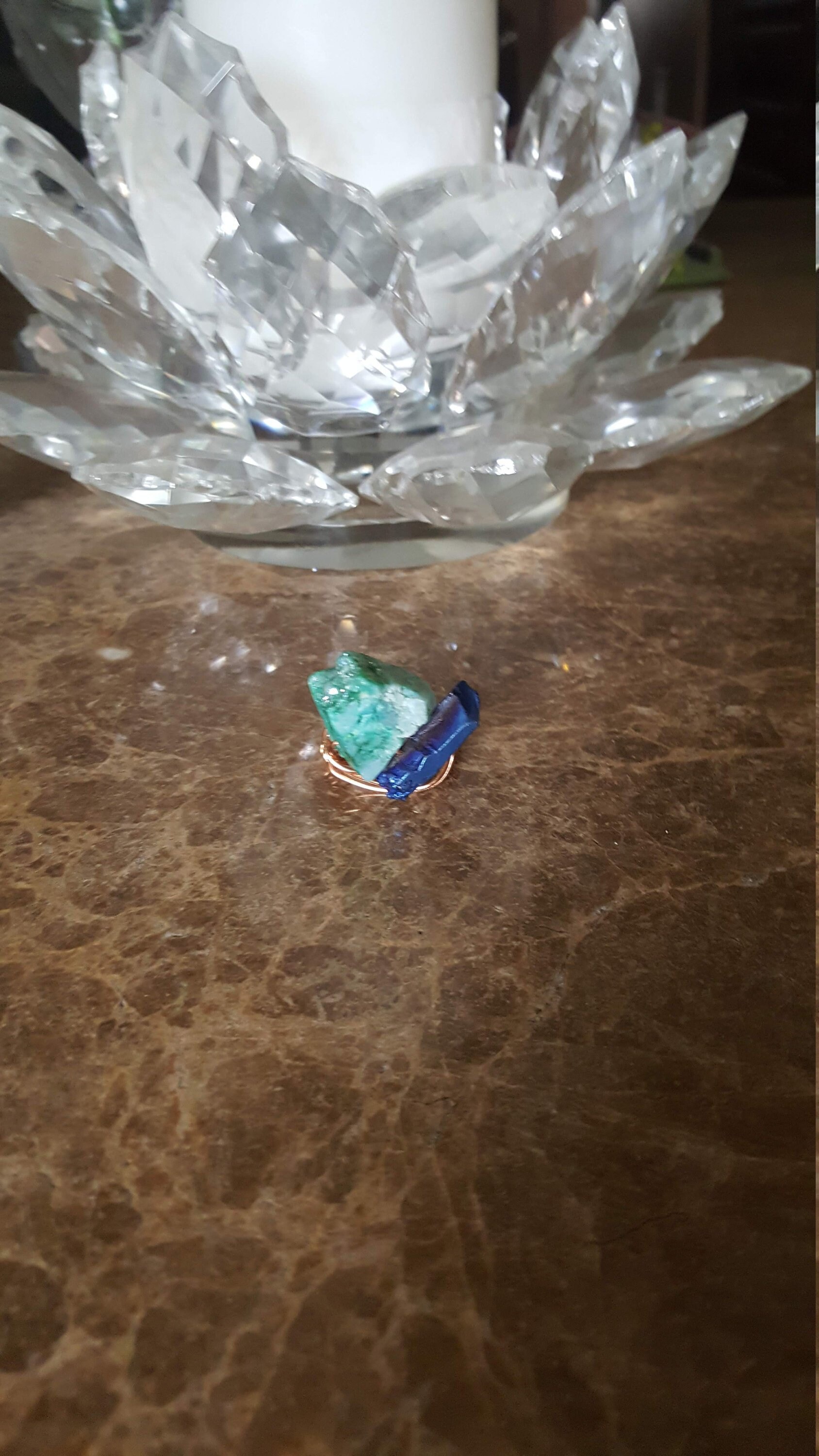 Mint-Achat Und Blaue Iris-Quarz-Edelstein-Ring Mint-Achat Und Blaue Iris-Quarz-Edelstein-Ring von WiredStyleGem