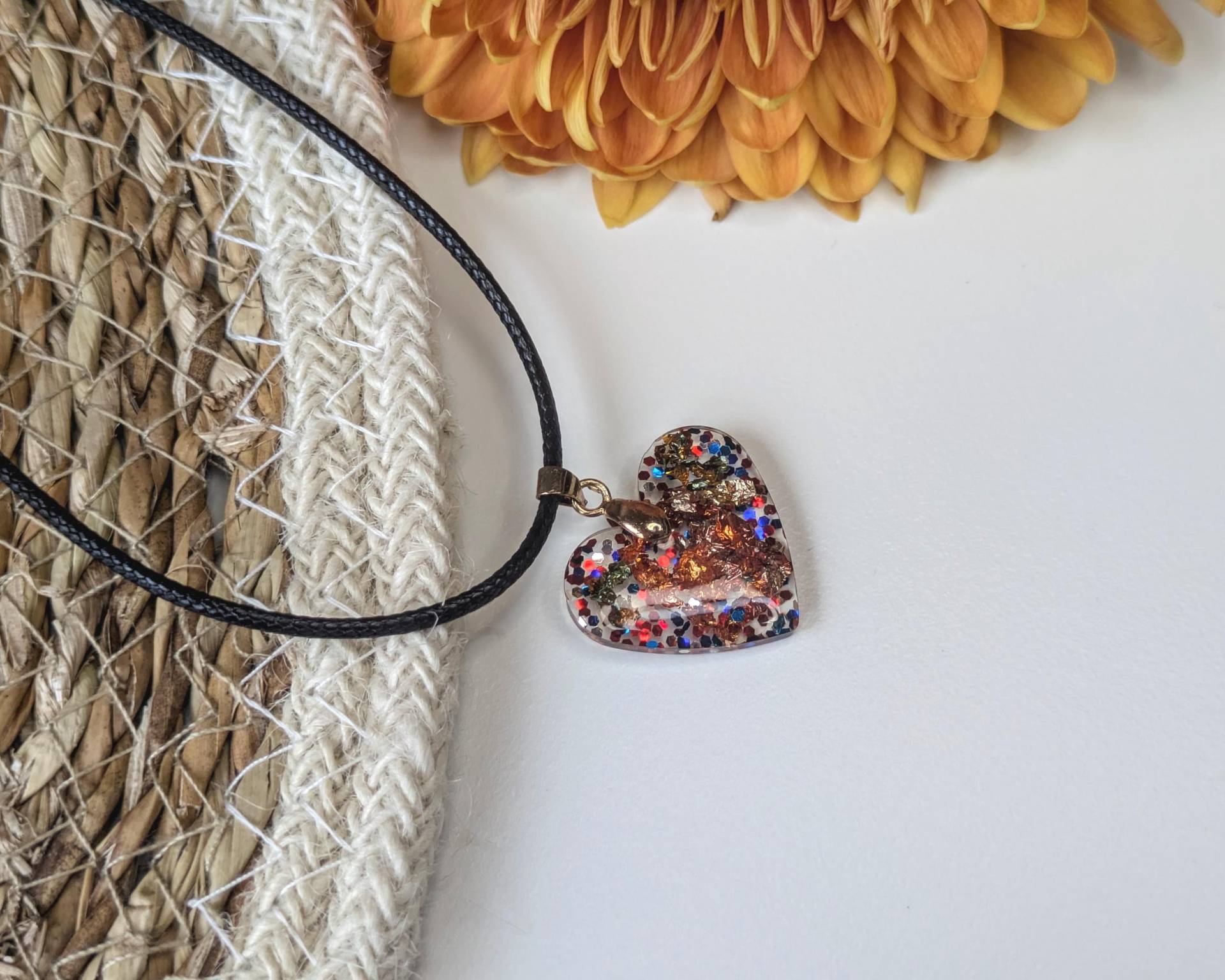 Epoxidharz Halskette - Handgemachter Anhänger Mutter Tochter Einzigartiger Schmuck Für Mädchen, Geschenkidee Geburtstag, Unikat Epoxidharz Halskette - Handgemachter Anhänger Mutter Tochter Einzigartiger Schmuck Für Mädchen, Geschenkidee Geburtstag, Unikat von WishWorxDE