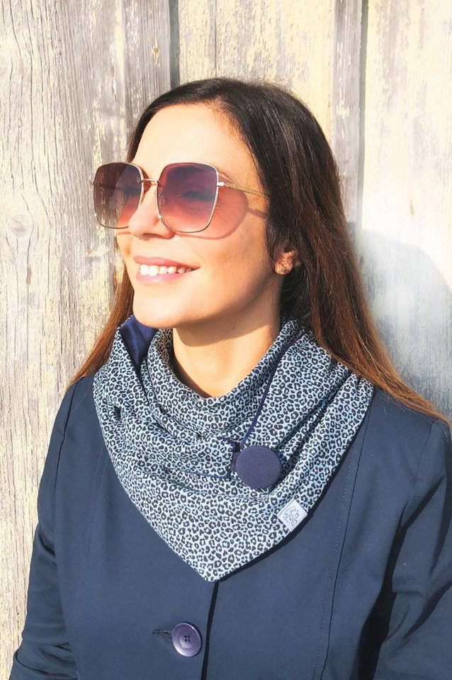 Wishproject® Halstuch Leopard Blau, Halstuch, Damen Schal, Loop, XXL Tuch, Variierbar mittels Knopf und Schlaufe von Wishproject®