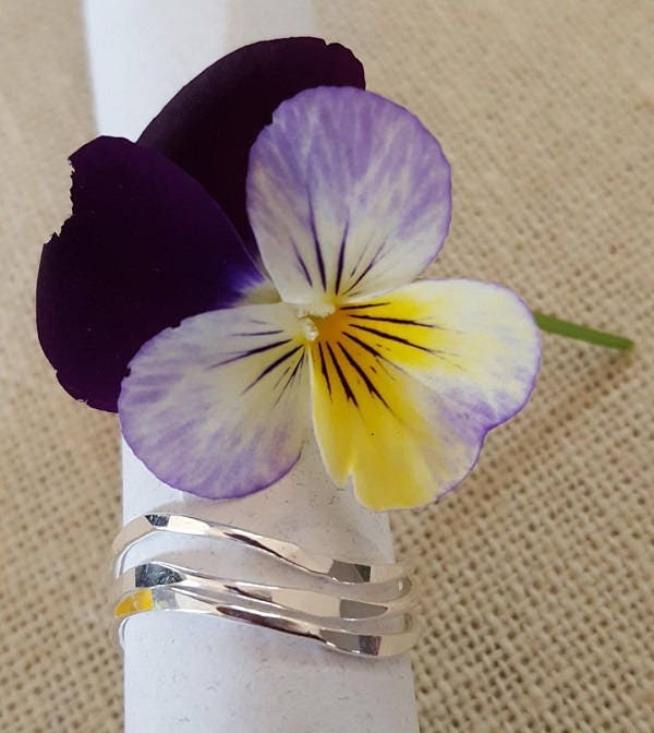 Stapelbare Ringe Aus Sterling Silber Und 14Kt Gold Filled von Wisteriaearrings