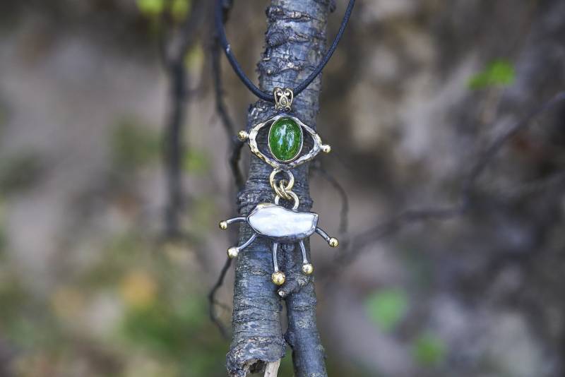 Avantgarde Anhänger Mit Edelsteinen | Kristall & Bronze Statement Schmuck Umweltfreundliches Handwerkliches Design Einzigartiges Geschenk Für von WitchJewelryShop