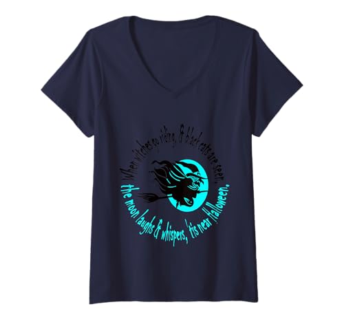 Damen Wenn Hexen in der Nähe von Halloween auf Pferderücken reiten - Aqua Text T-Shirt mit V-Ausschnitt Damen Wenn Hexen in der Nähe von Halloween auf Pferderücken reiten - Aqua Text T-Shirt mit V-Ausschnitt von Witches On Brooms Gifts & Besoms Tees by taiche