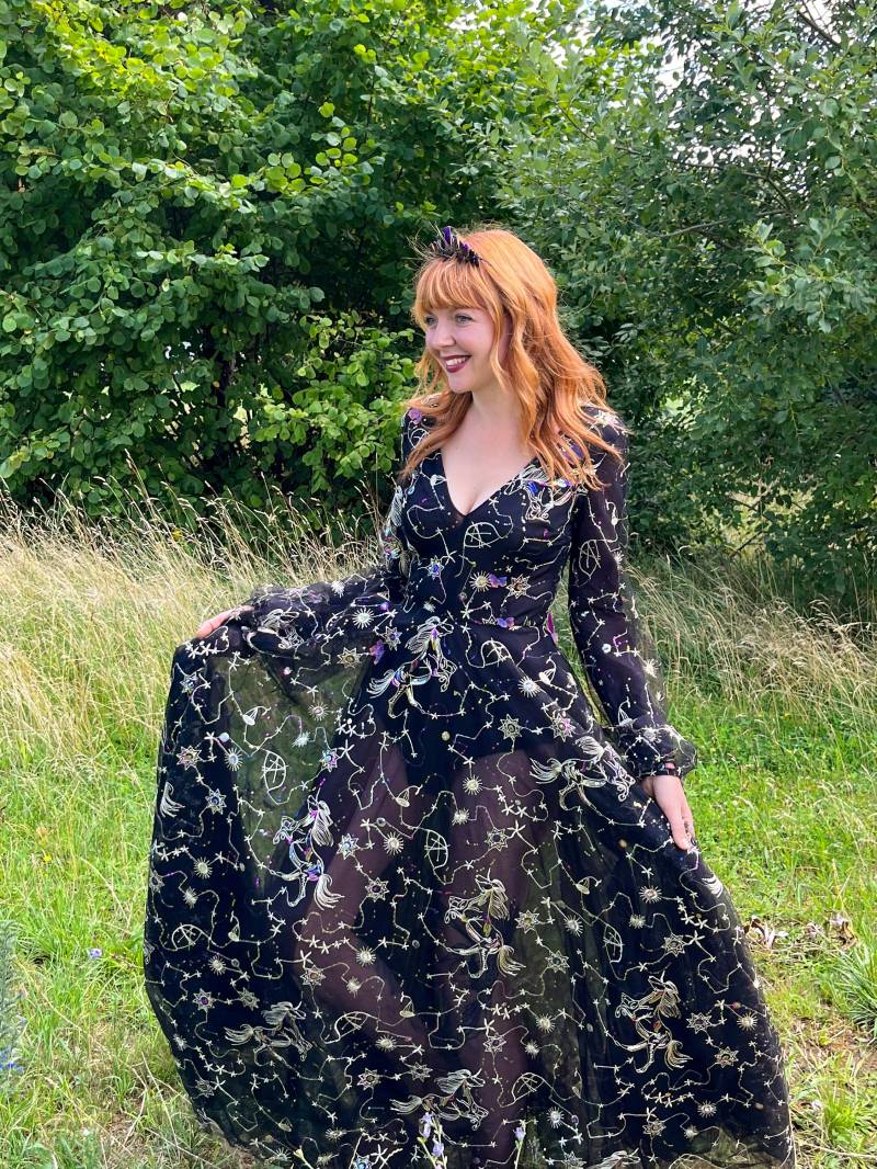 Andromeda Gown - Black Tulle Dress With Stars & Unicorns Embroidery Andromeda Gown - Black Tulle Dress With Stars & Unicorns Embroidery von WitchxWillowCouture