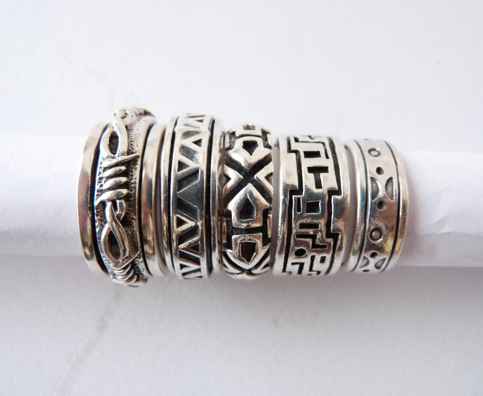 Ein Set Von Fünf 925 Massive Silber Bandringe, Textur Sterling Ringe von WithAScentOfCinnamon