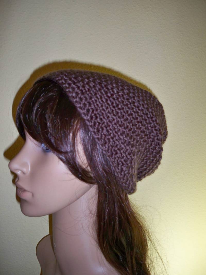 Dark Mauve Tweed Mütze Dark Mauve Tweed Mütze von WithHopeandLove