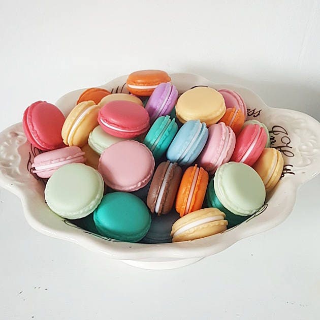 Macaron Schmuckschatulle, Keksbehälter, Bunte Pastellohrringhülle, Niedliche Pastellgeschenkboxen Macaron Schmuckschatulle, Keksbehälter, Bunte Pastellohrringhülle, Niedliche Pastellgeschenkboxen von WithLoveFromLiz