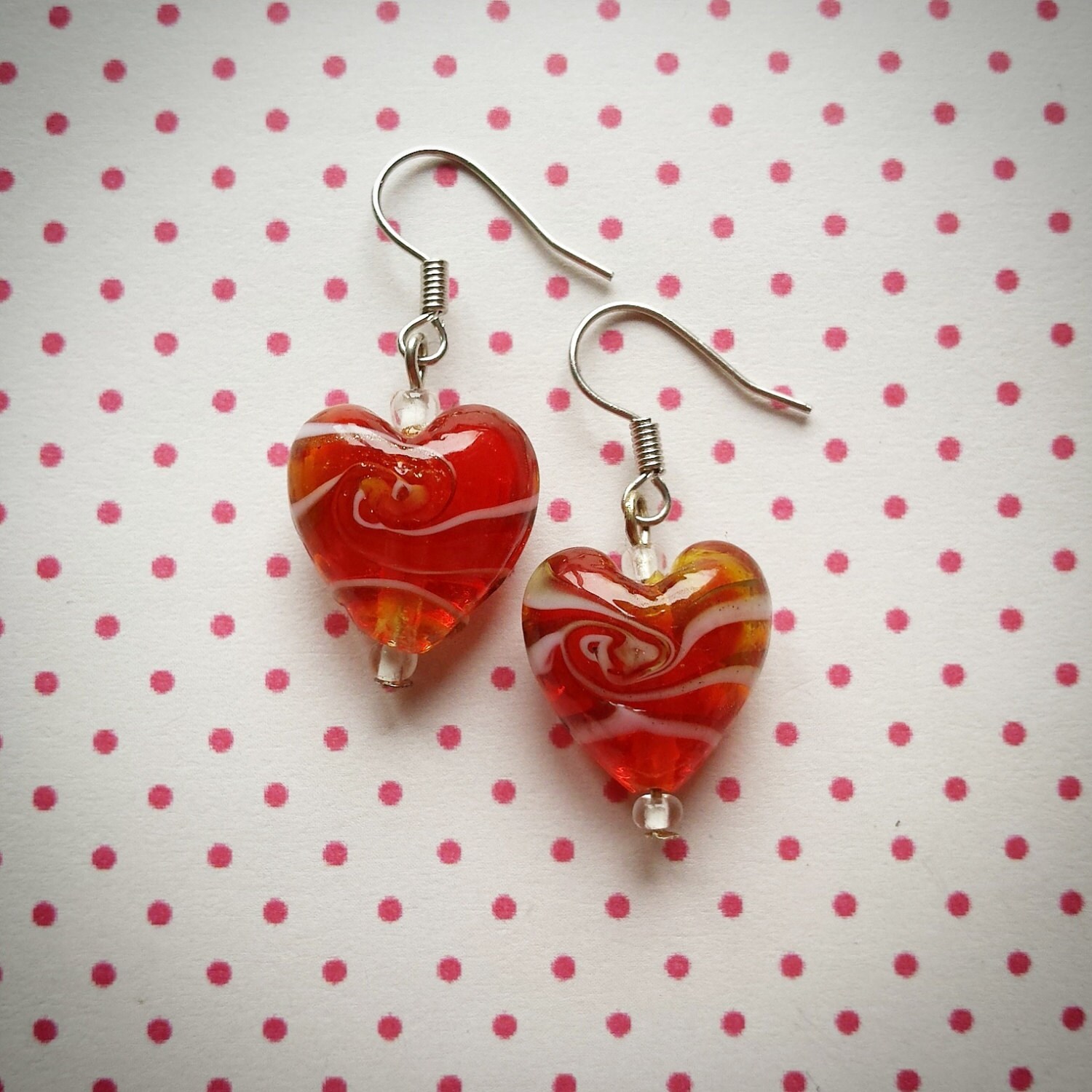 Süße Herz Glasohrringe Handgemachte Schmuck Brautjungfern Beste Freunde Oder Freundin Ohrringe Hochzeit - Valentinstag Geschenk von WithLoveFromLiz