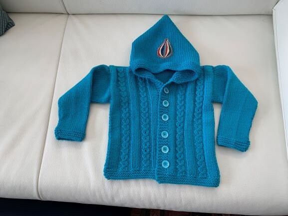 Babyjacke Aus 100 % Merinowolle in Größe 80/86 Blautürkis Mit Kapuze Babyjäckchen Babykleidung Babyweste Babyparty Kinderkleidung von WituCreativ