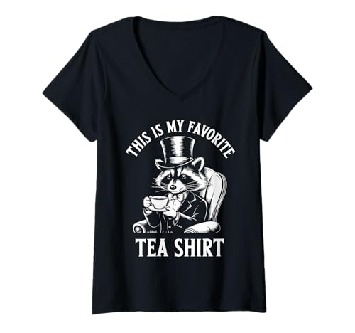 Damen This is My Favorite Tea Shirt Wortwitz Vintage Waschbär T-Shirt mit V-Ausschnitt Damen This is My Favorite Tea Shirt Wortwitz Vintage Waschbär T-Shirt mit V-Ausschnitt von Witziges Wortspiel Tee trinkenden Waschbären