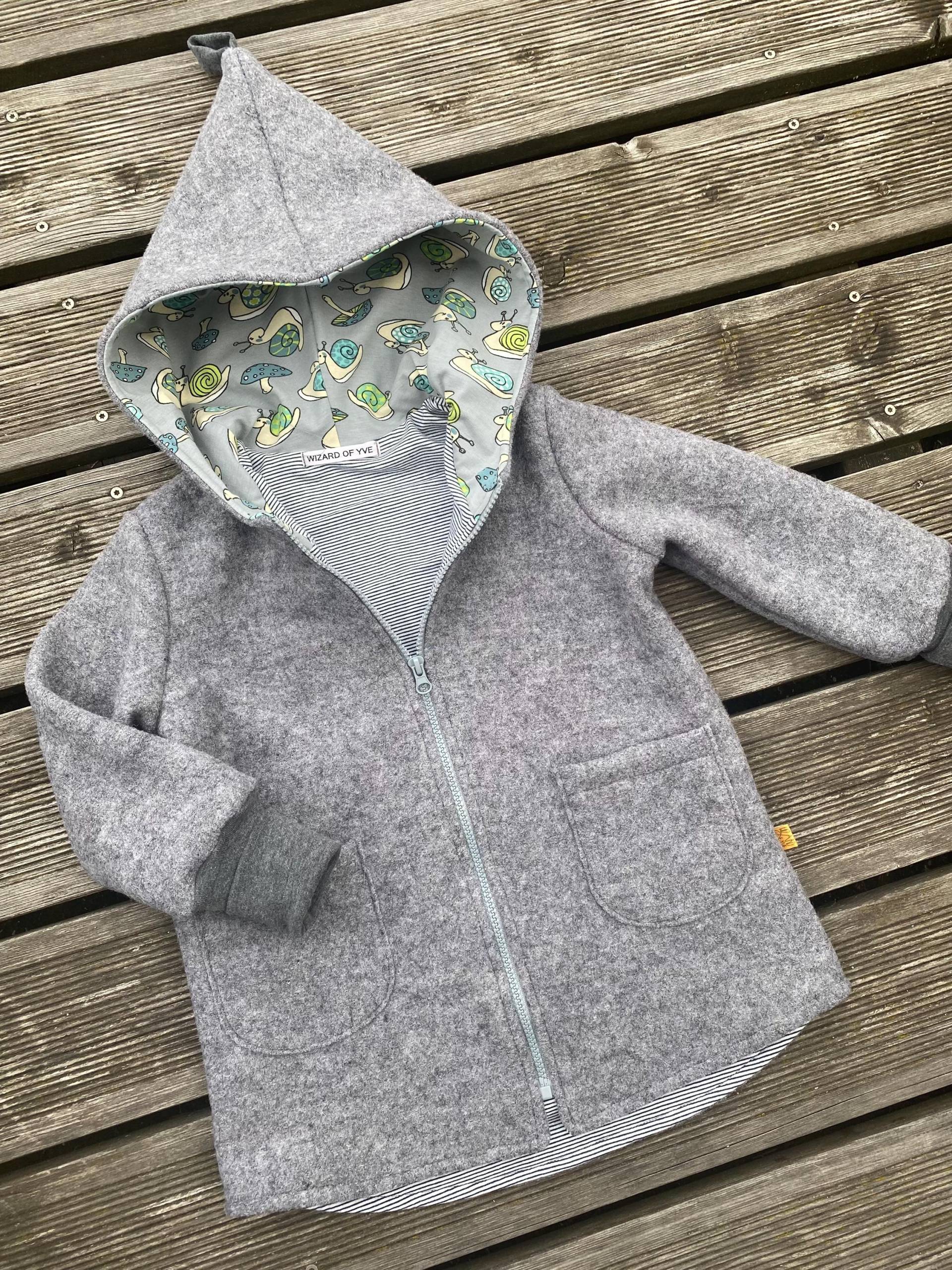 Walkjacke Oder Walkmantel Zipfel-Jacke Schurwolle Walk Grau Melange Schnecken von WizardofYve