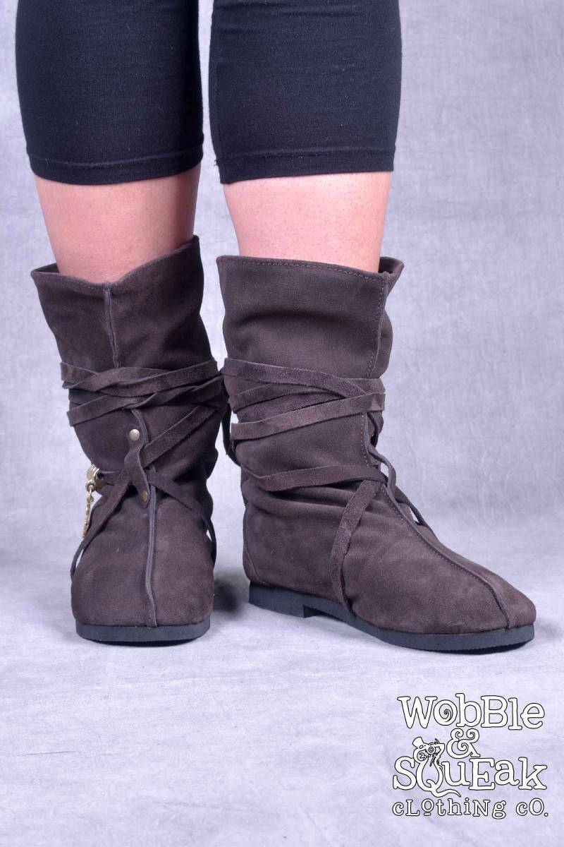 Slouch Leather Boots Handgefertigte Wrap-Around Festival Schuhe von WobbleandSqueak