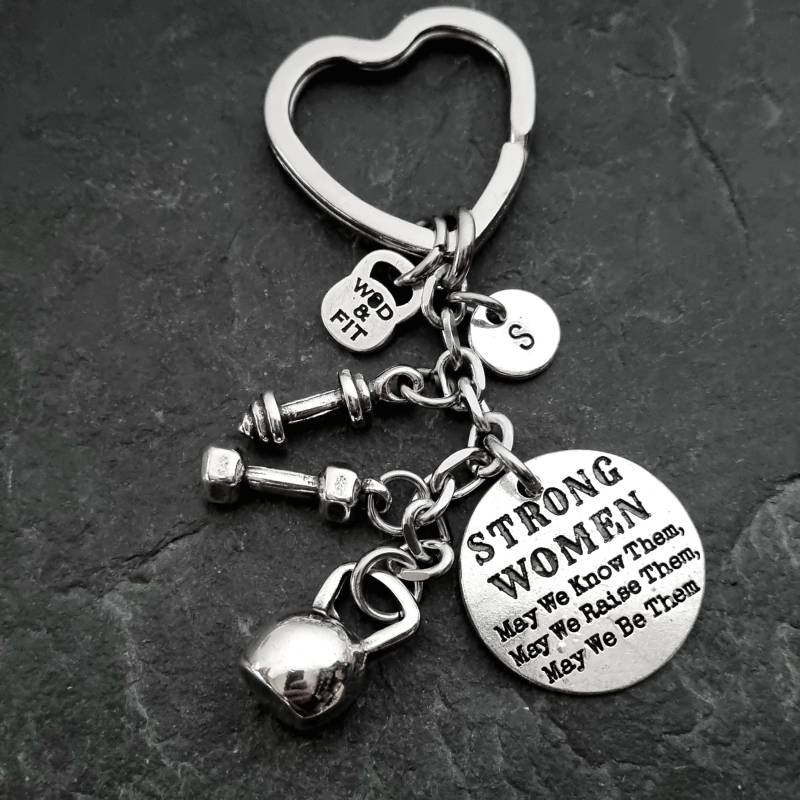Fitness-Mädchen-Schlüsselanhänger - Fitnessstudio-Schlüsselanhänger Starke Frau Fitness-Mädchen Motivationsgeschenk Schwestergeschenk von WodAndFit