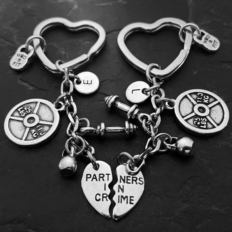 Paar-Fitness-Schlüsselanhänger Partners in Crime Disc 25lbs Geschenk Für Die Beste Freundin Fitness-Schmuck Crosstraining - Paare Gym Wod & Fit von WodAndFit