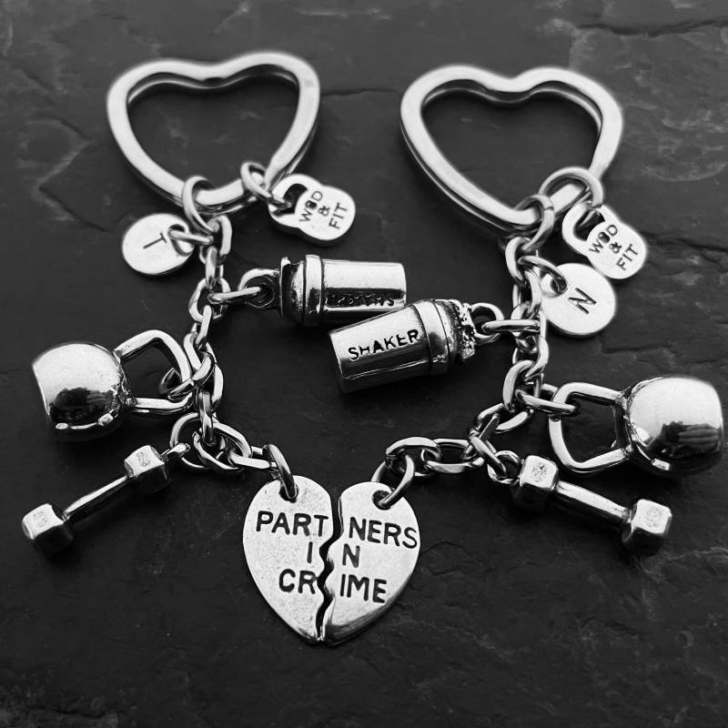 Partner Im Verbrechen Shaker- Und Kettlebell-Schlüsselanhänger-Set - Geschenk Für Paare Schlüsselanhänger Crosstraining Fitnessmotivation Wod & Fit von WodAndFit