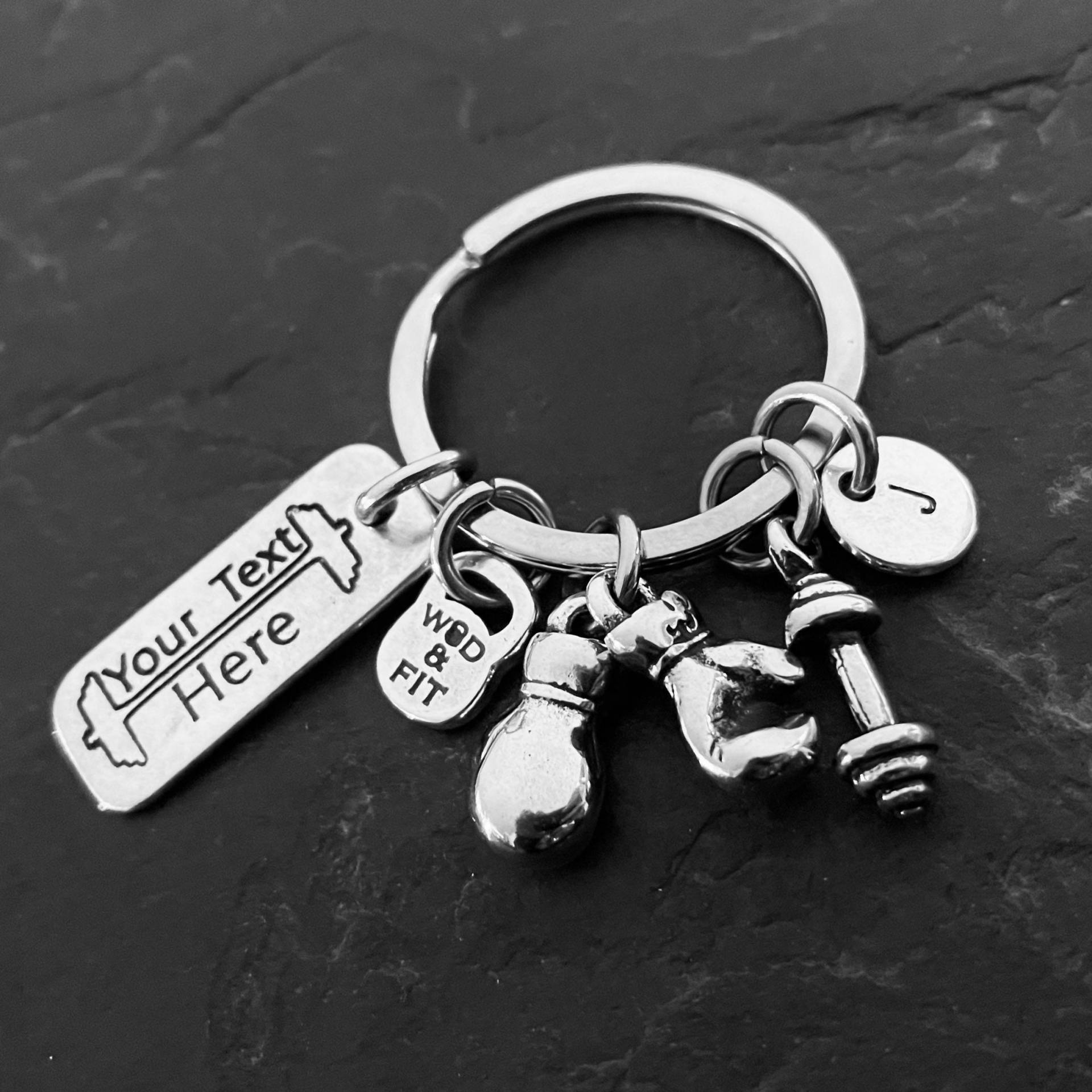 Personalisierter Schlüsselanhänger Boxhandschuhe Motivationsgeschenk - Boxerschmuck Boxgeschenk Ufc Mma Freundgeschenk Namensgeschenk Wod & Fit von WodAndFit
