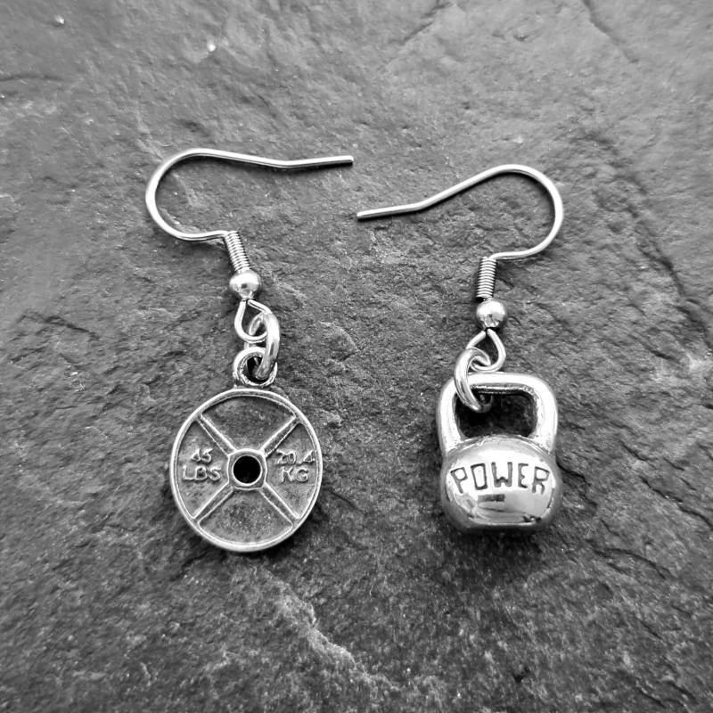 Power Girl Workout Gym Ohrringe Fitness-Ohrringe - Damenohrringe Geschenk Für Mama Fitness-Schmuck Fürs Fitnessstudio Sport Wod & Fit von WodAndFit