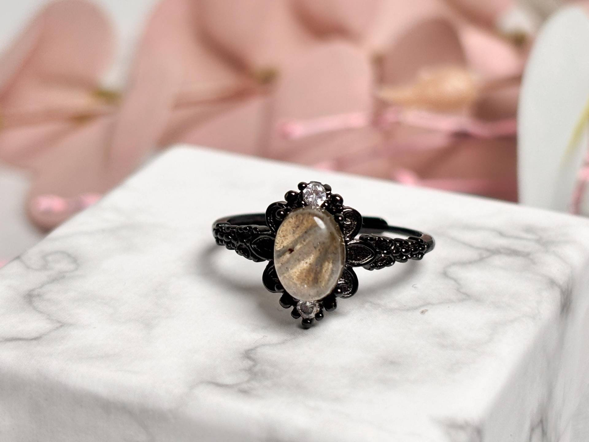 Vintage Retro Ring 925 Silber - Ovaler Labradorit in Schwarz | Edelstein Schmuck Boho Stil Vintage Retro Ring 925 Silber - Ovaler Labradorit in Schwarz | Edelstein Schmuck Boho Stil von WoelkchenWunderShop