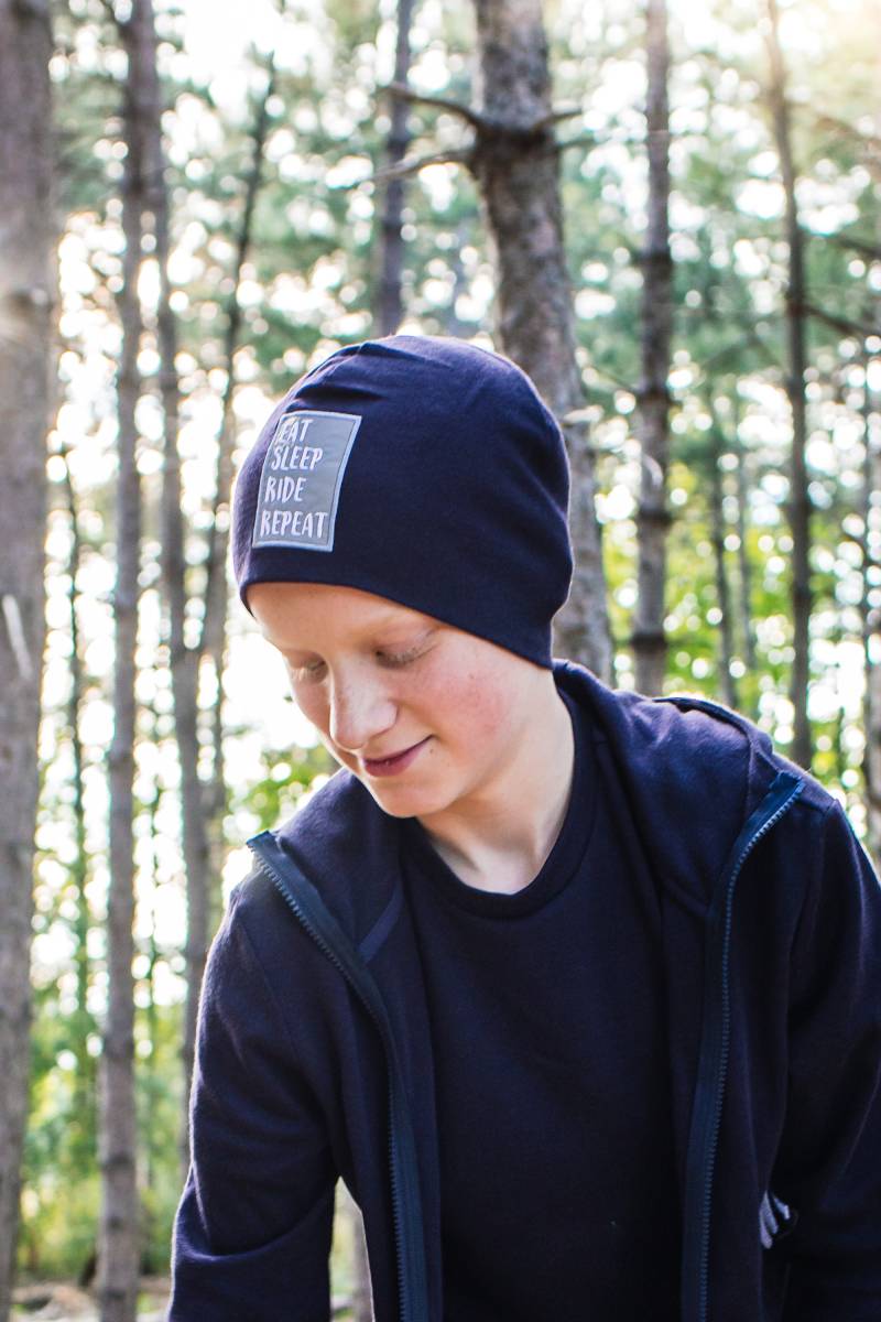 Beanie Mütze Merino Wool Blue Mit Reflecting Logo Kinder Kids Ski Hat Headwear Boys Girls von Woellclothing