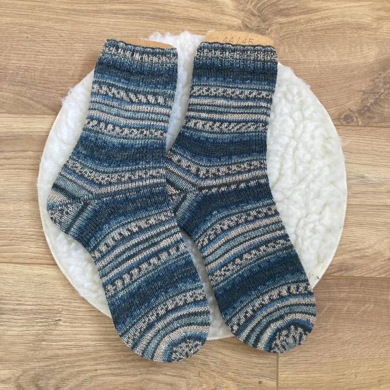 Handgestrickte Wollsocken Handgestrickte Wollsocken von WoiSeckl