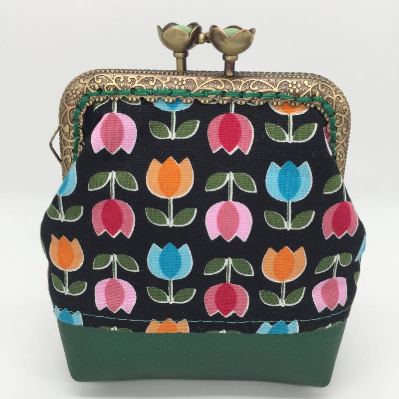 Damen Clipbörse Stoff Portemonnaie Frau Täschchen Handgemachte Münzbörse Blumen Frühling Blümchen Floral von WoleaHandmade