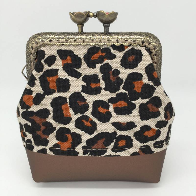 Damen Clipbörse Stoff Portemonnaie Mädchen Frau Täschchen Münzenbörse Leopard Muttertag Geschenk von WoleaHandmade