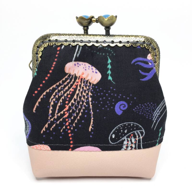 Damen Clipbörse Stoff Portemonnaie Mädchen Frau Täschchen Münzenbörse Quallen See Jellyfisch Goldfisch von WoleaHandmade