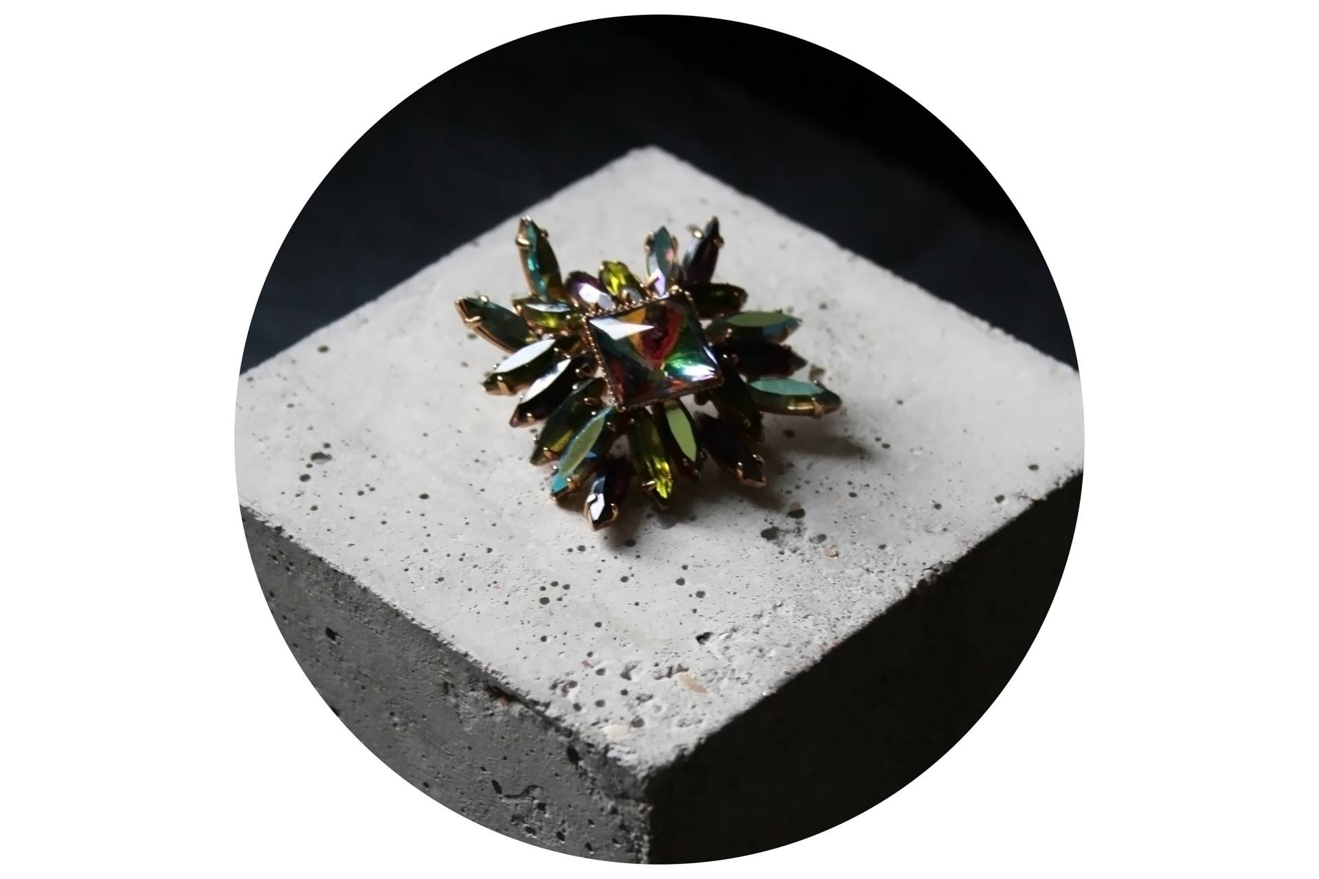 Vintage Strass-Brosche von WolfAndPeony