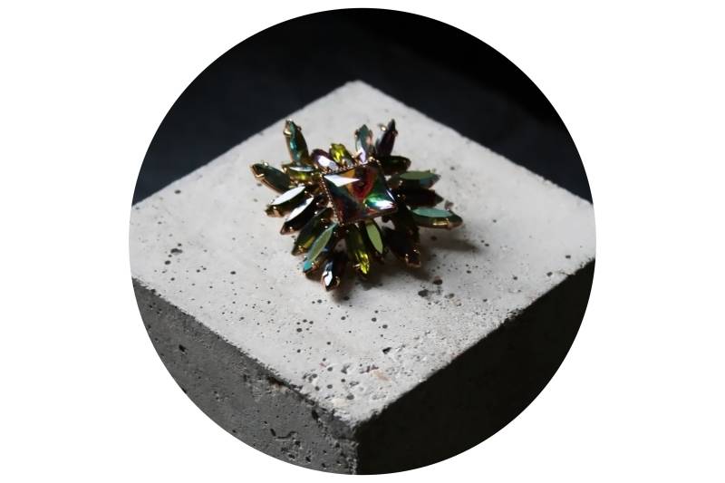 Vintage Strass-Brosche von WolfAndPeony