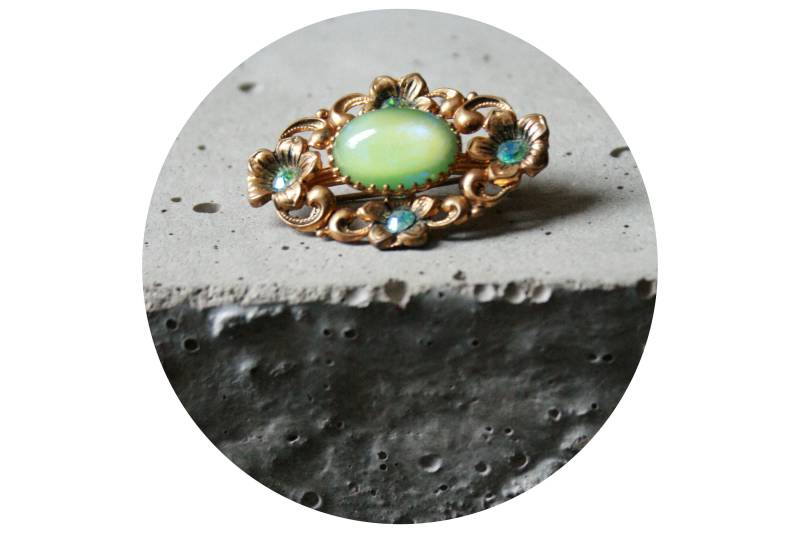 Vintage Strass Brosche von WolfAndPeony