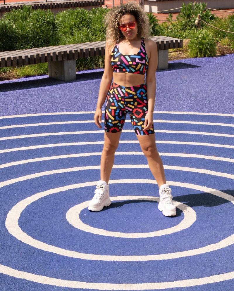 Block Confetti Radlerhose Kurz Rave/ Lounge/ Sport von WolfRayetLondon