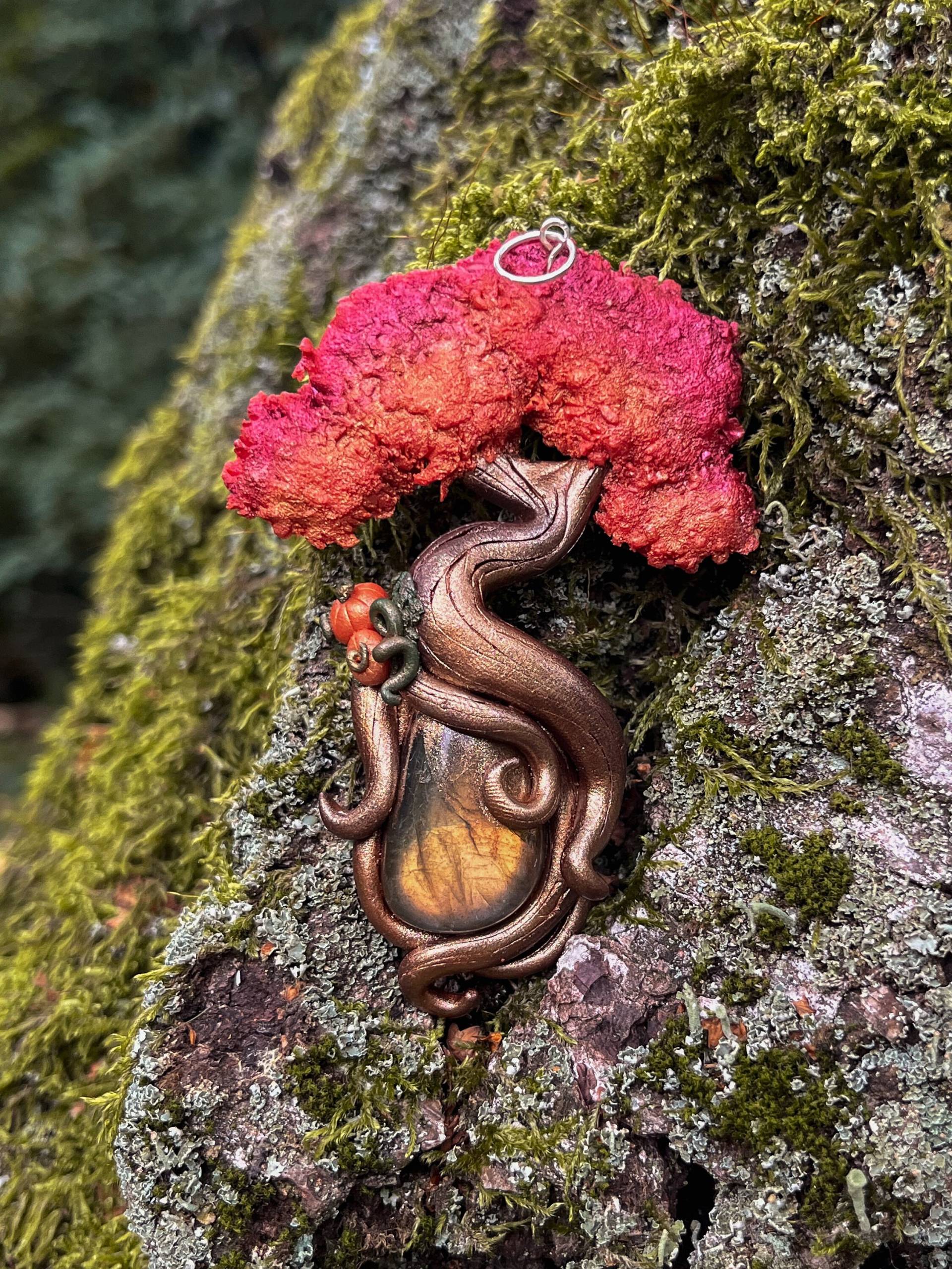Ooak - Labradorite Tree Pendant Golden Autumn von WolfSpiritCreations