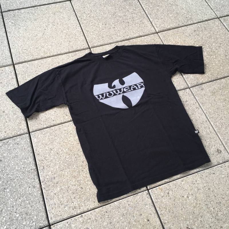90S Wu Wear T-Shirt Hip Hop Vintage Big Logo Method Man von WolfofVintageShop