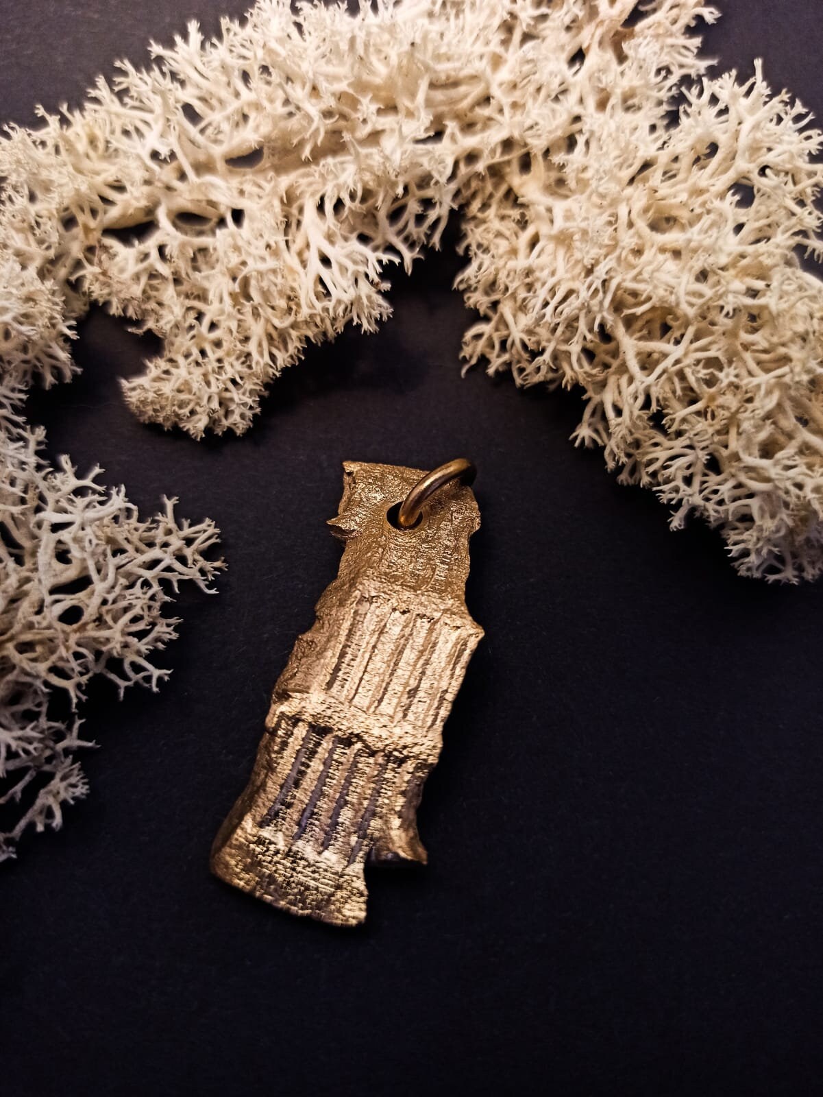Granatsplitter 24K Gold Größe | L Weltkrieg Kettenanhänger Bodenfund Ww2 Wwii Replikat Replica Sondeln Metalldetektor Larp Metaldetecting Granatsplitter 24K Gold Größe | L Weltkrieg Kettenanhänger Bodenfund Ww2 Wwii Replikat Replica Sondeln Metalldetektor Larp Metaldetecting von WolframArtifacts