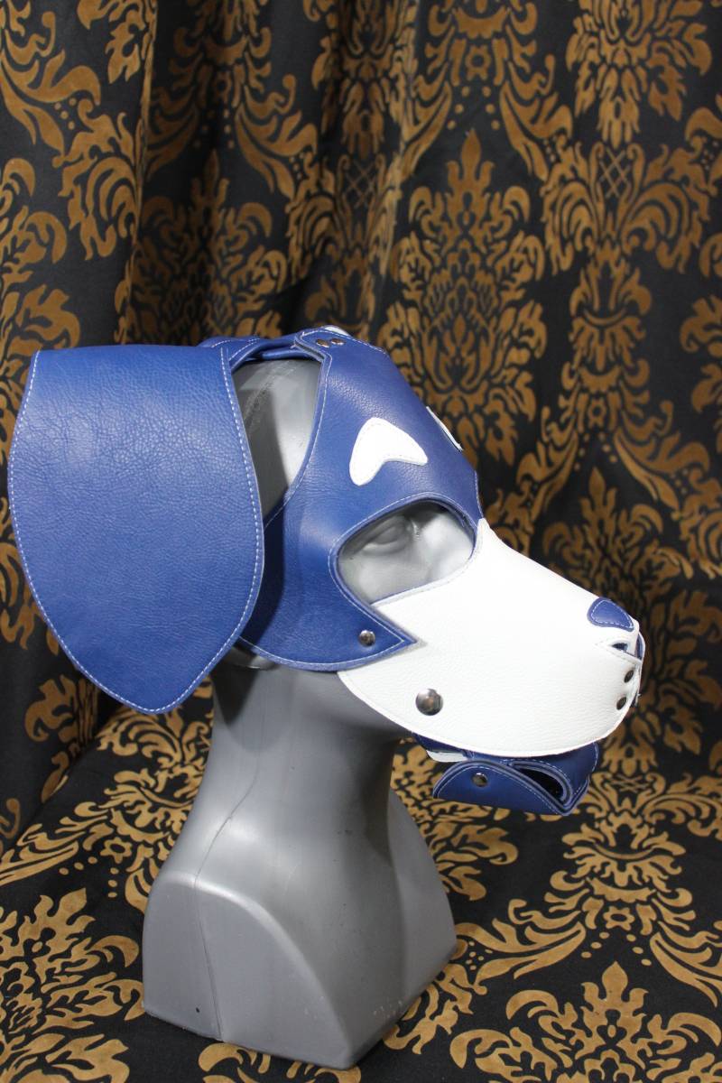 Basset Hound-stil-Welpen-Maske in Blau Und Weiß von WolfstrykerLeather