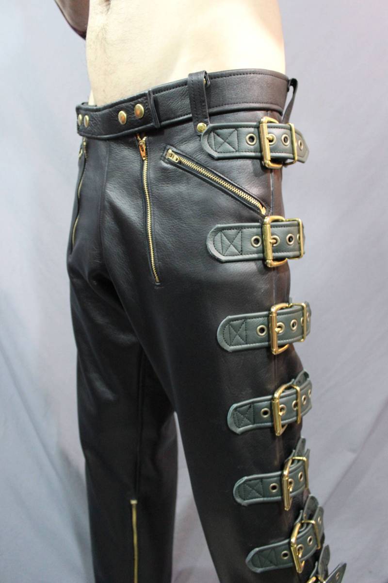Sir Tom Matt Collection - Doppel Zip Schnalle Hose von WolfstrykerLeather