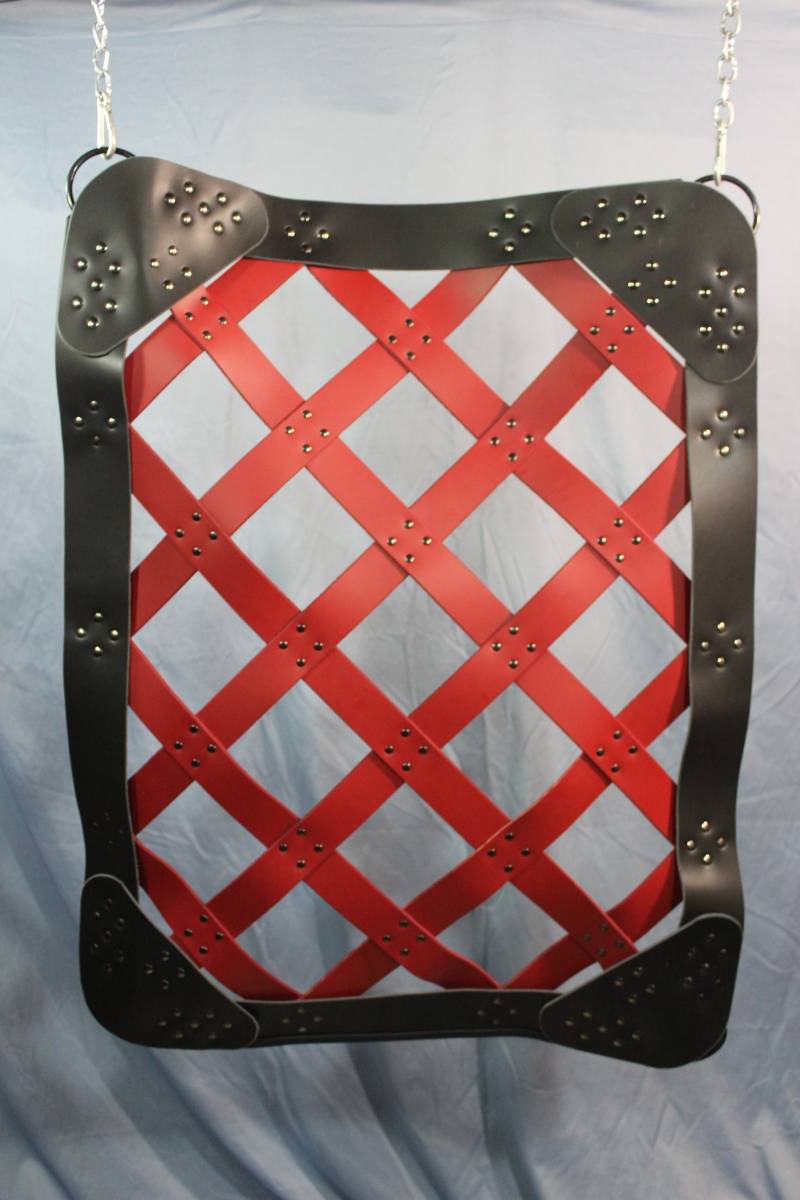 Unsere Feinsten Schlinge - Des Königs Sling in Farbe von WolfstrykerLeather